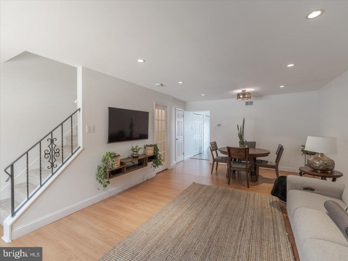 MANAYUNK - Residential