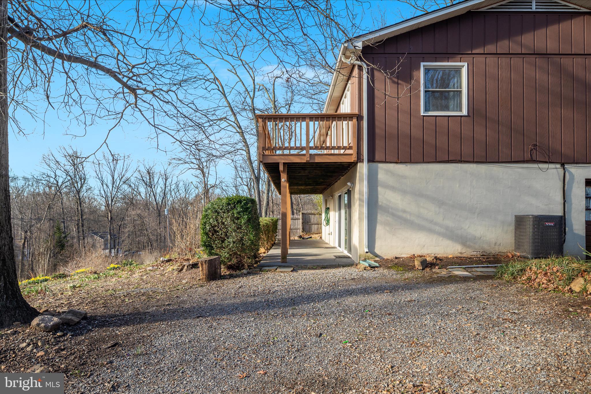 SHAWNEELAND - Residential
