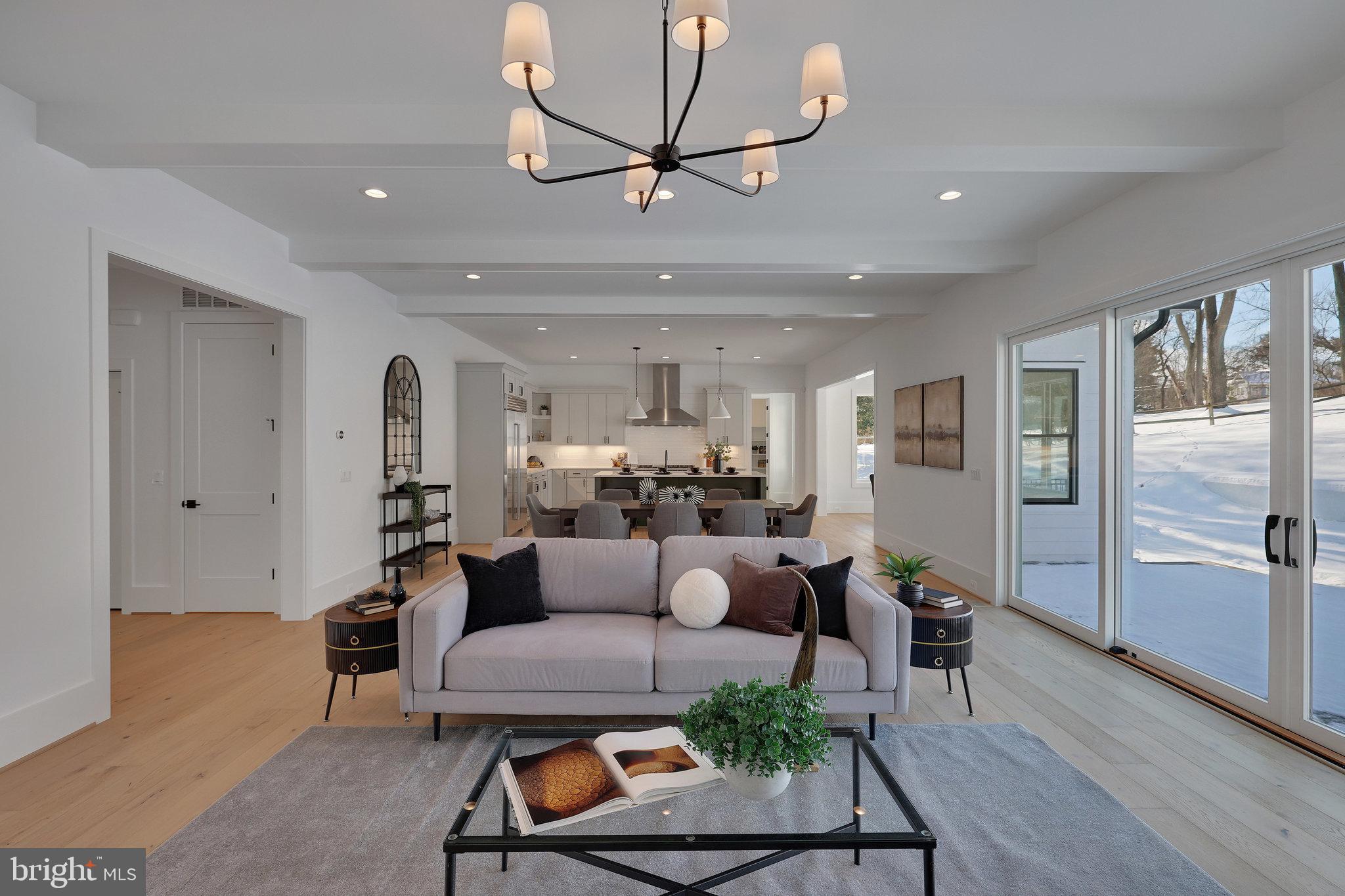 MANTUA - Residential