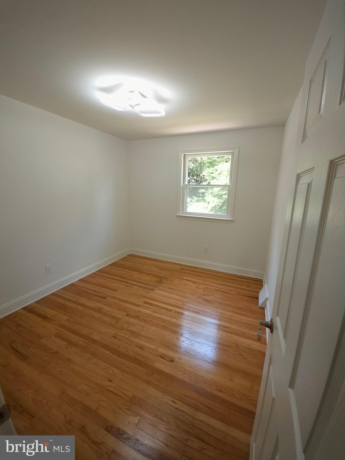 ROXBOROUGH - Residential