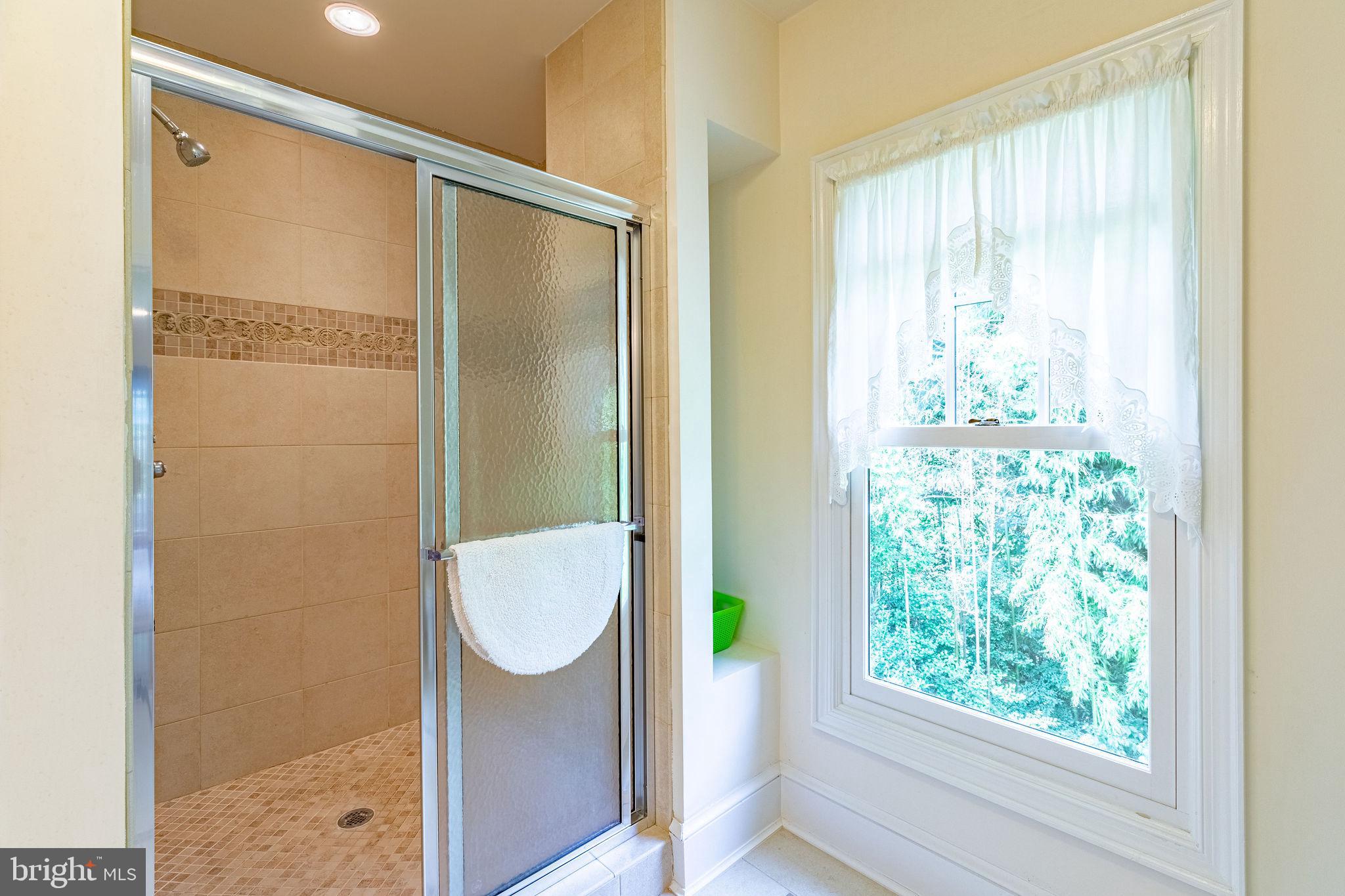LANGLEY OAKS - Residential
