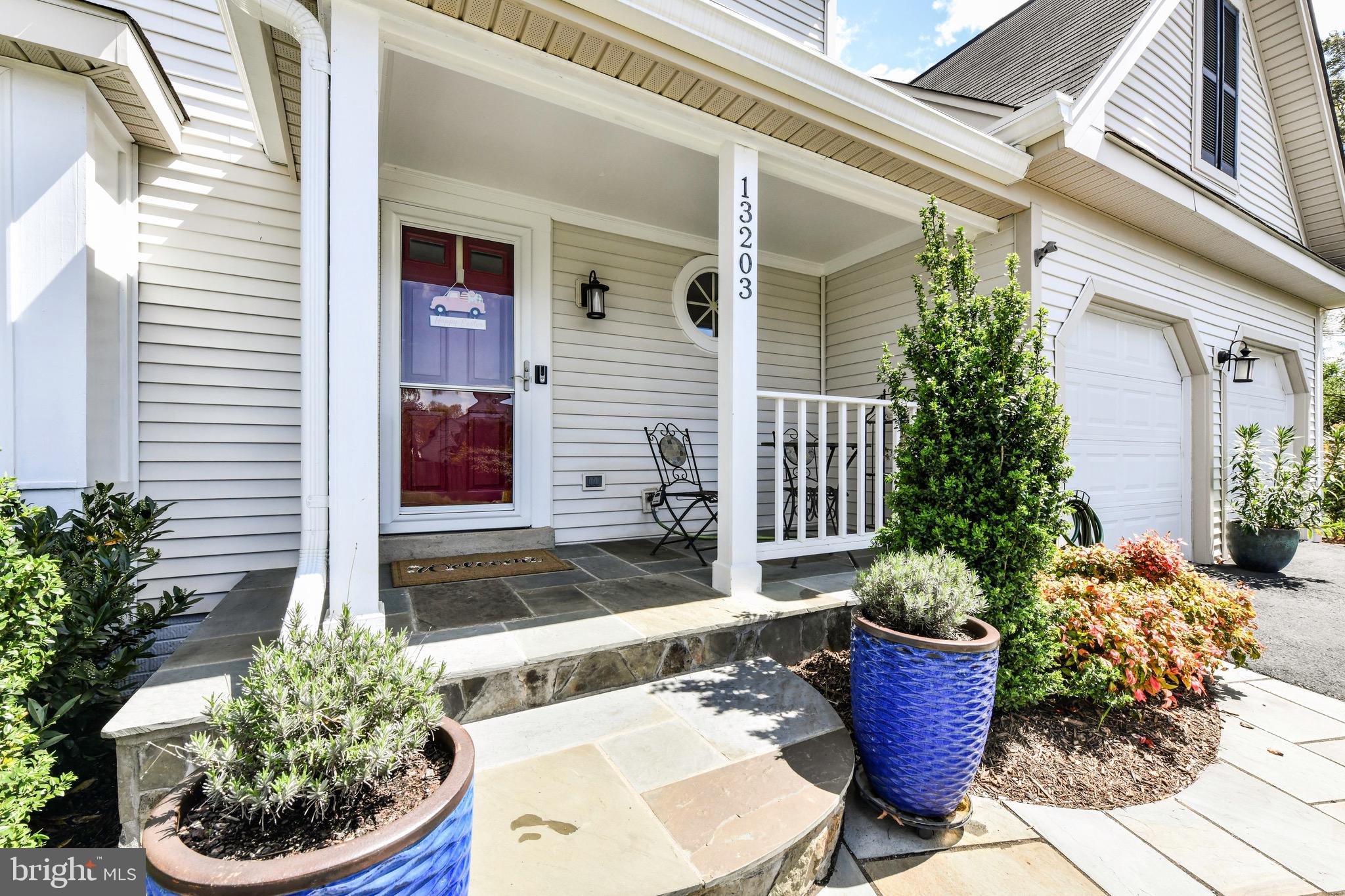CHANTILLY HIGHLANDS - Residential