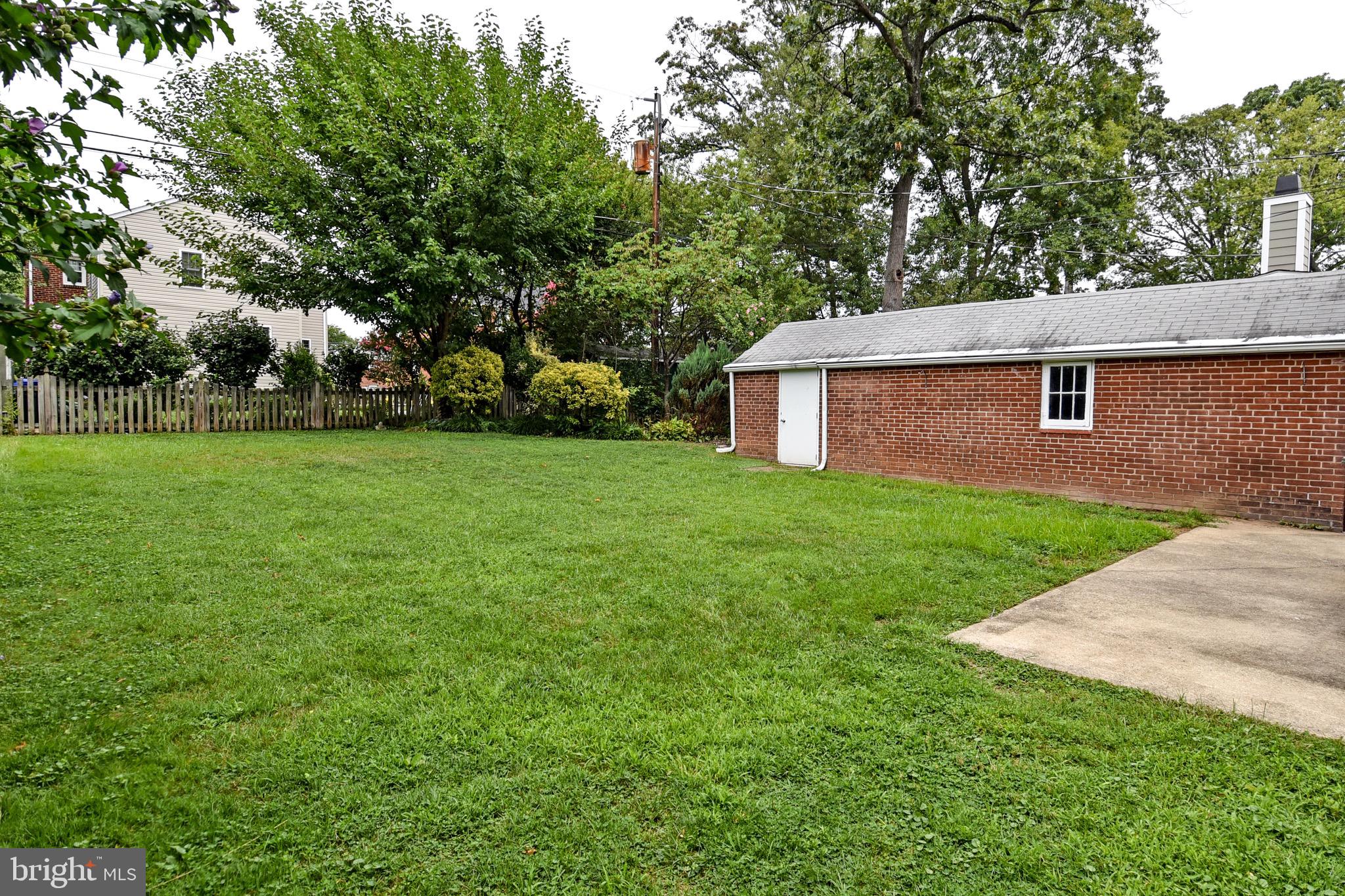 ARLINGTON FOREST - Residential Lease