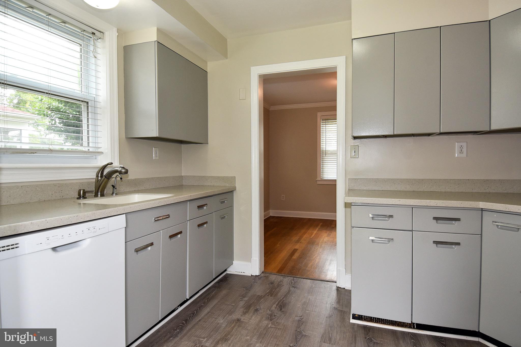 ARLINGTON FOREST - Residential Lease