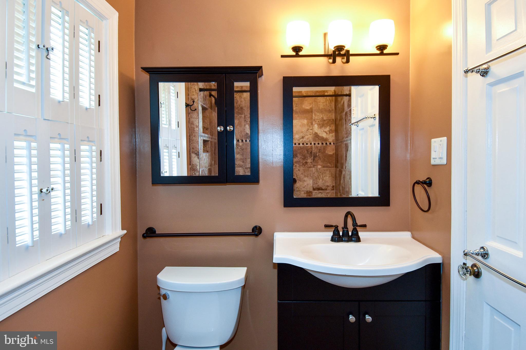 ARLINGTON FOREST - Residential Lease
