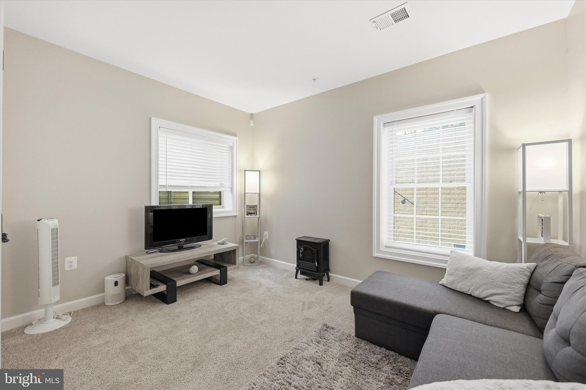 PRESERVE AT WINDSOR KNOLLS - Residential
