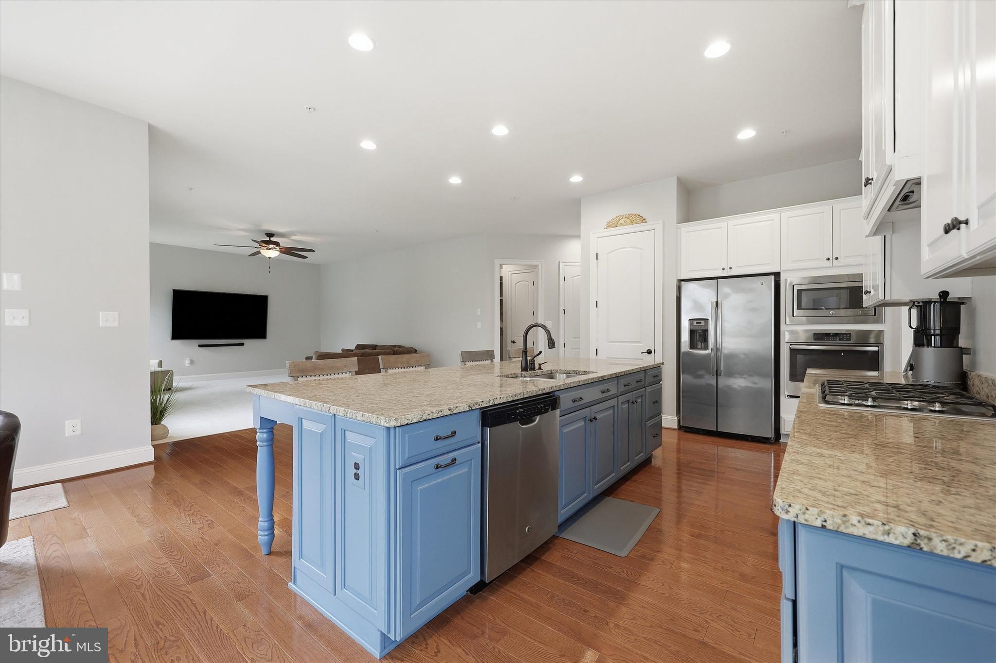 PRESERVE AT WINDSOR KNOLLS - Residential