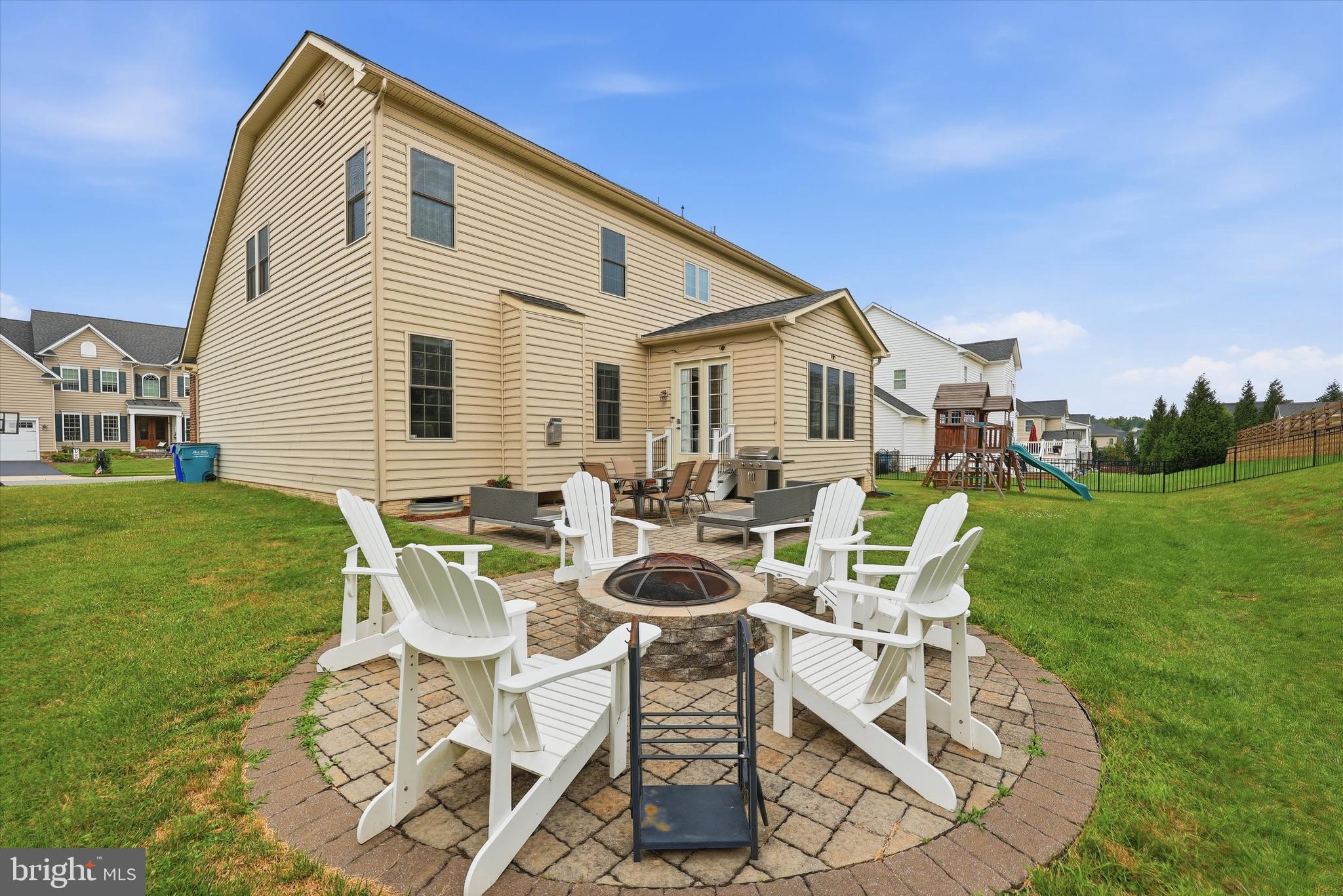 PRESERVE AT WINDSOR KNOLLS - Residential