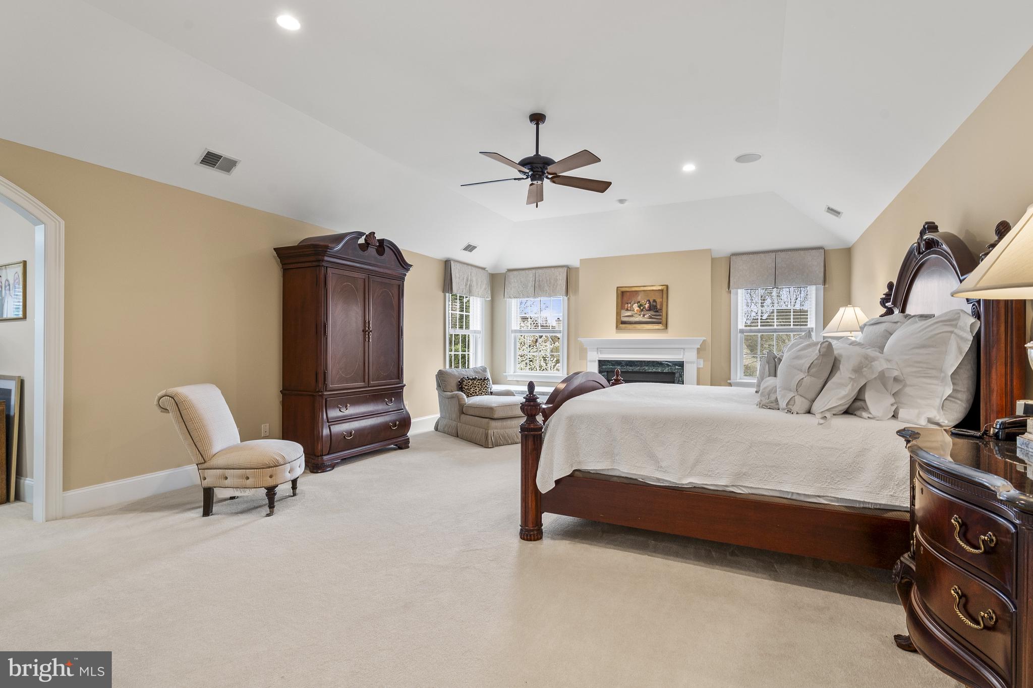 BAYARD MEADOWS - Residential