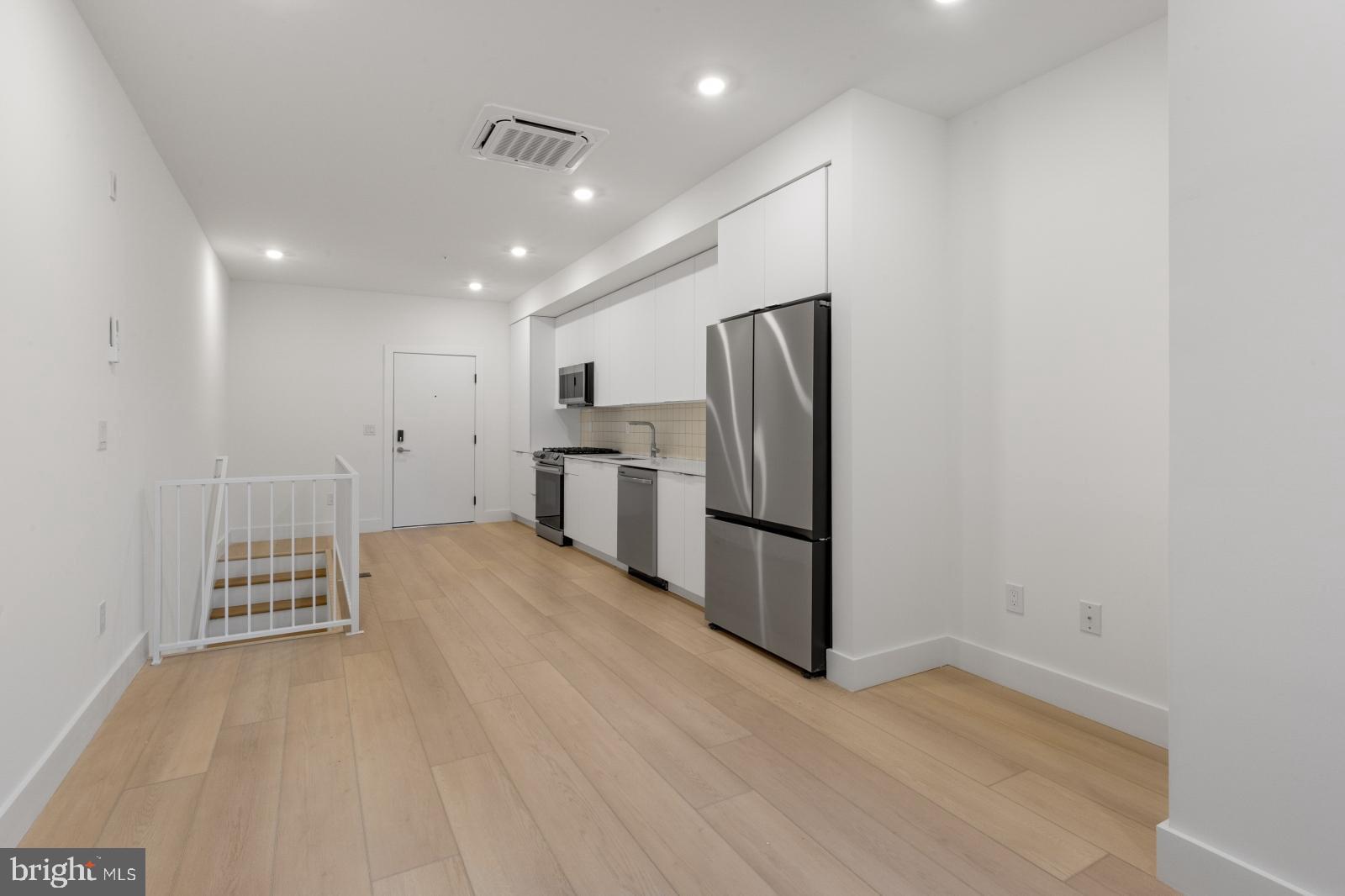 FRANCISVILLE - Residential Lease