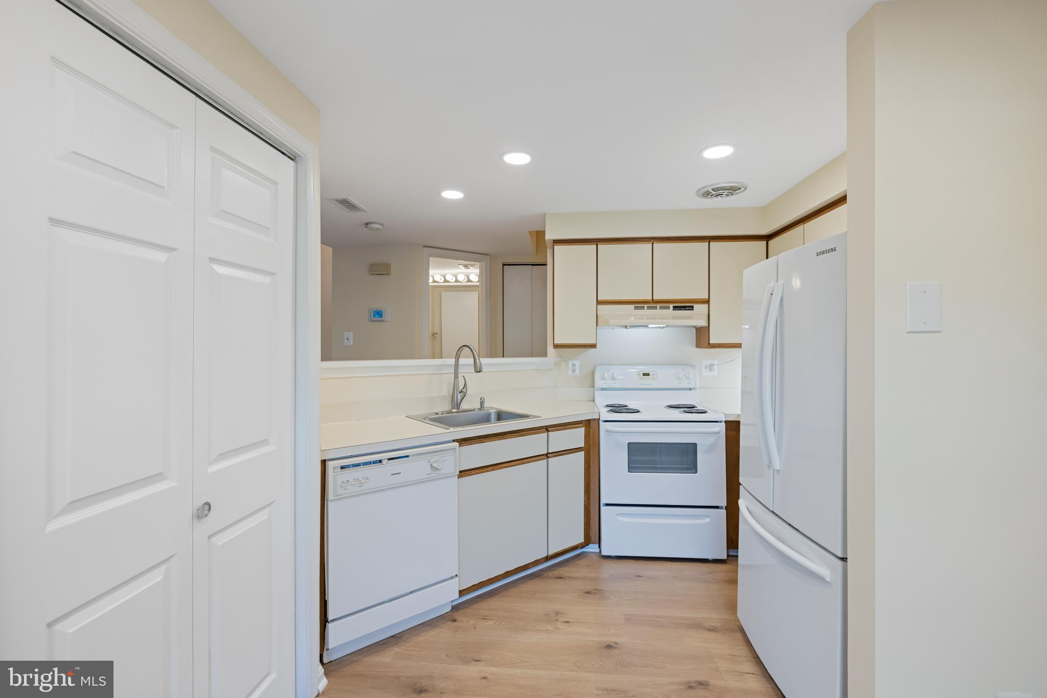 ROGERS FORGE - Residential