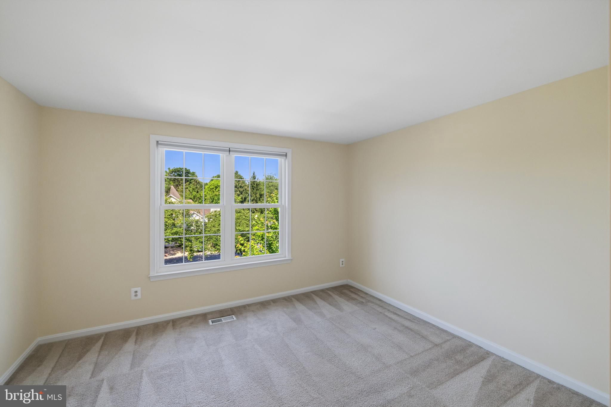 ROGERS FORGE - Residential