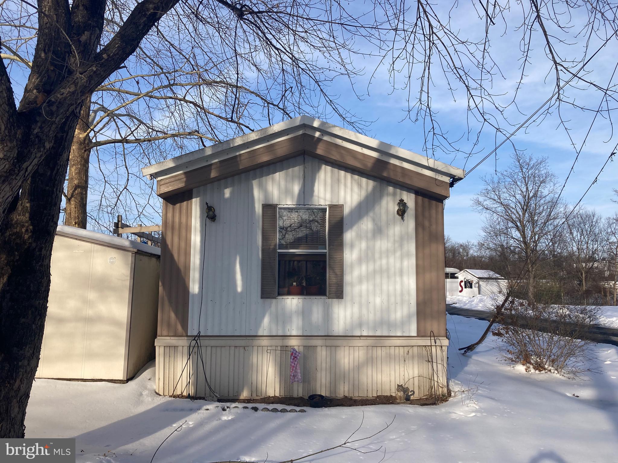 LISA LAKE MBH PARK - Residential