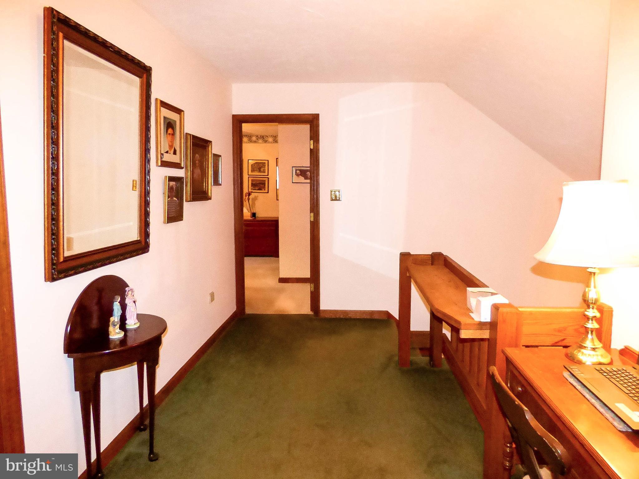 SPRINGETTS OAKS - Residential