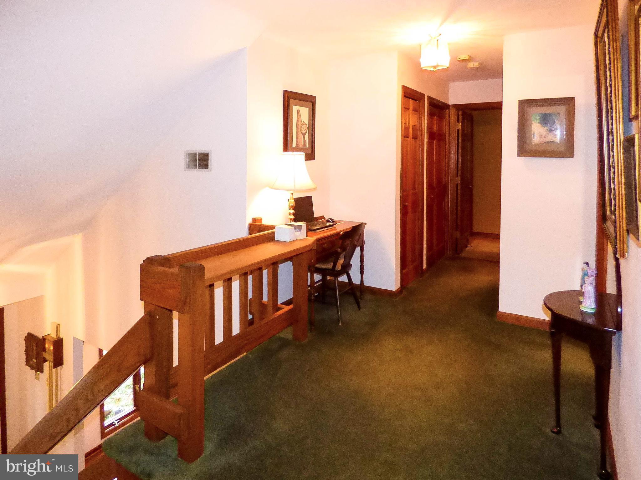 SPRINGETTS OAKS - Residential
