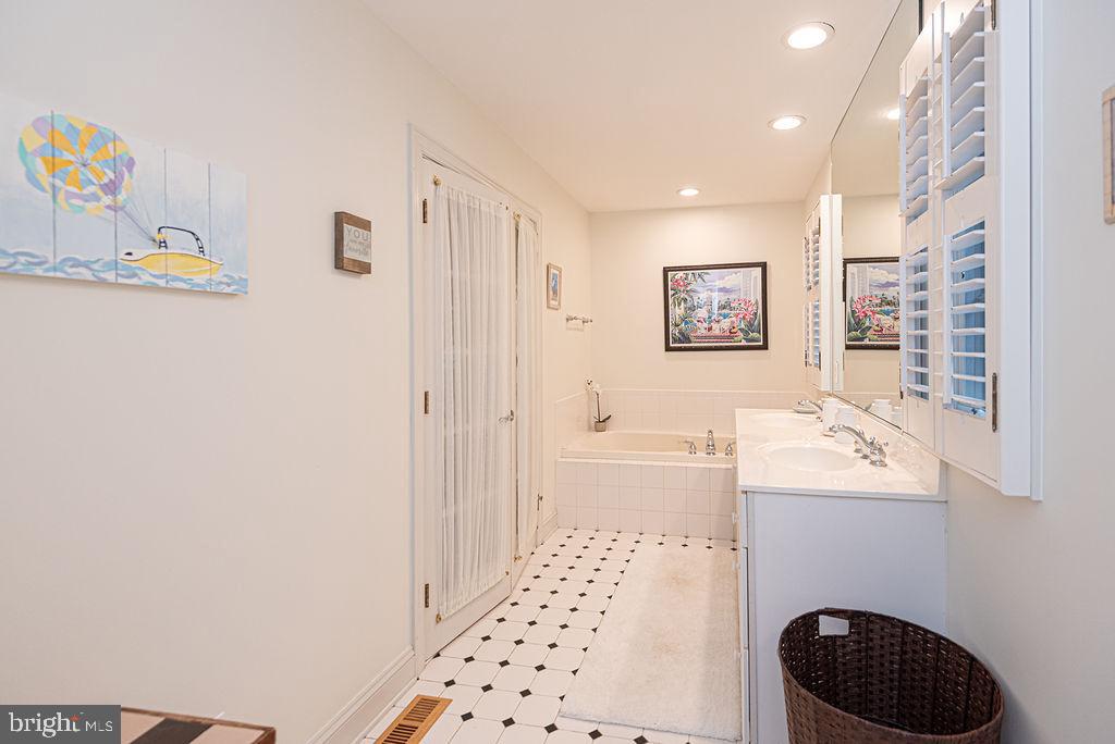PINEY ISLAND I - Residential