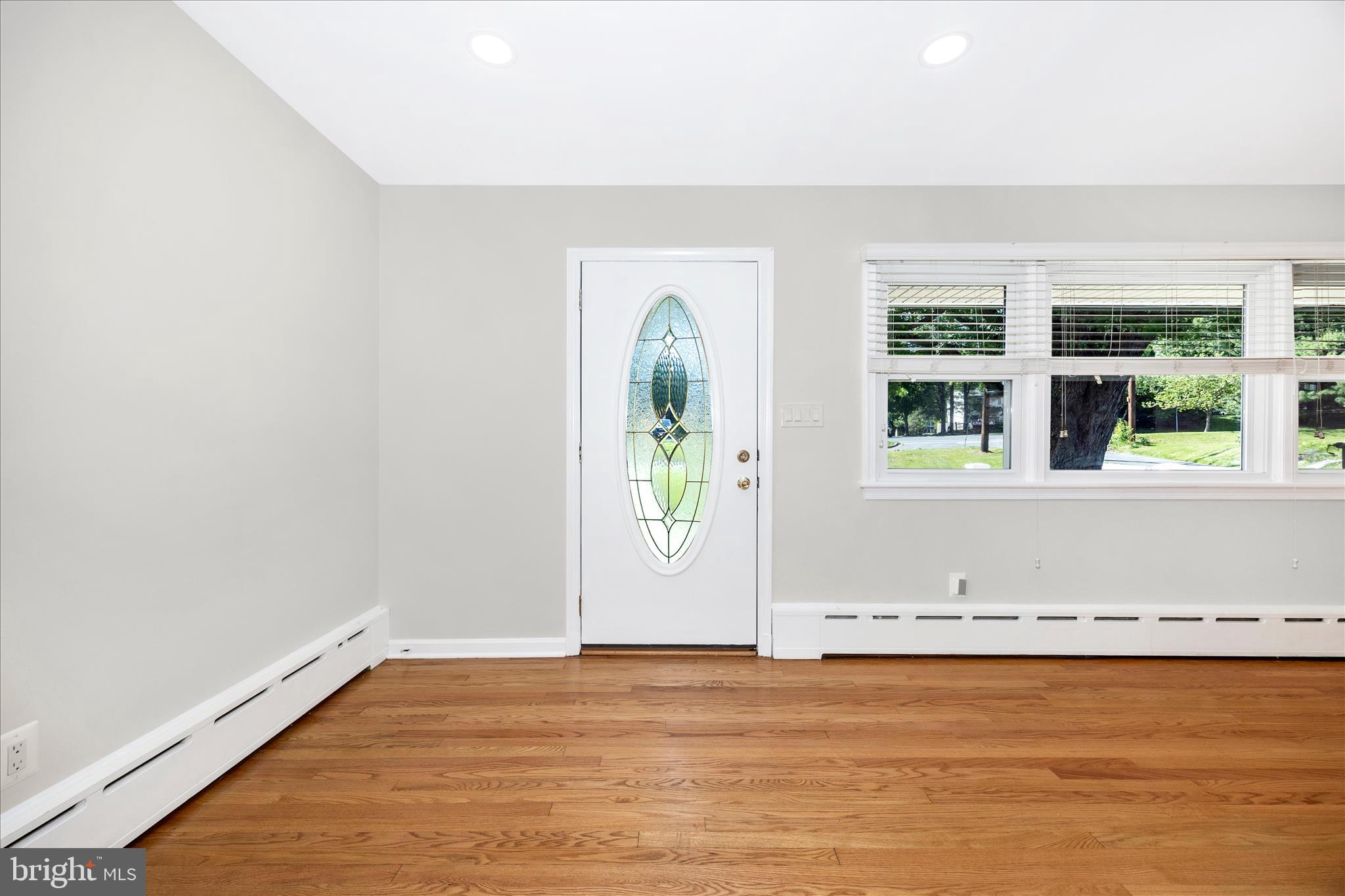 PT ROCKVILLE OUT RES. 3 - Residential