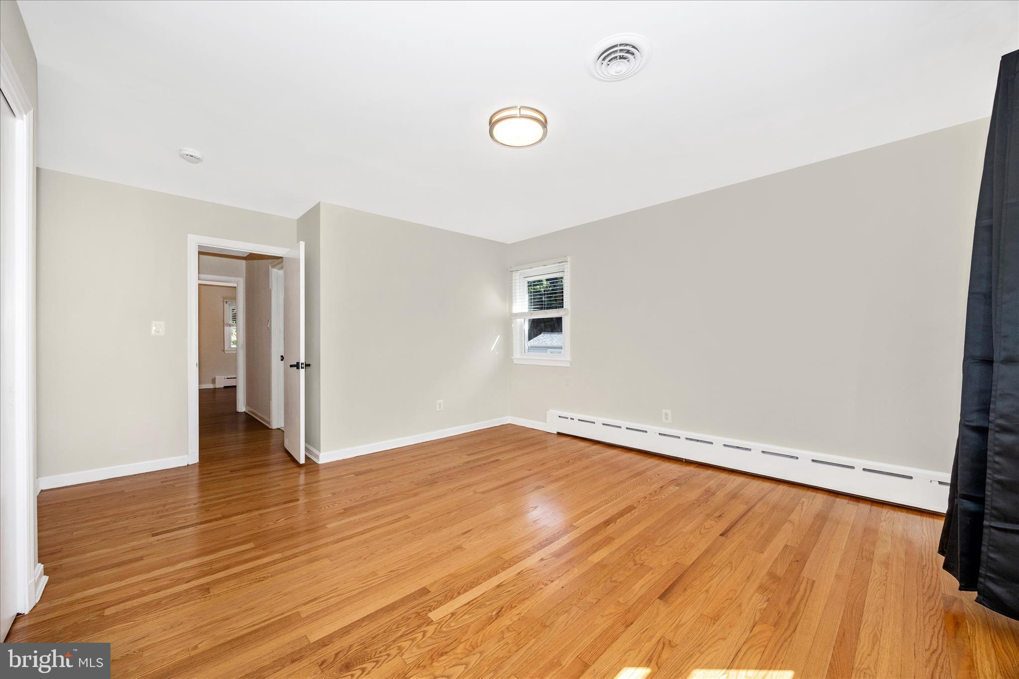 PT ROCKVILLE OUT RES. 3 - Residential