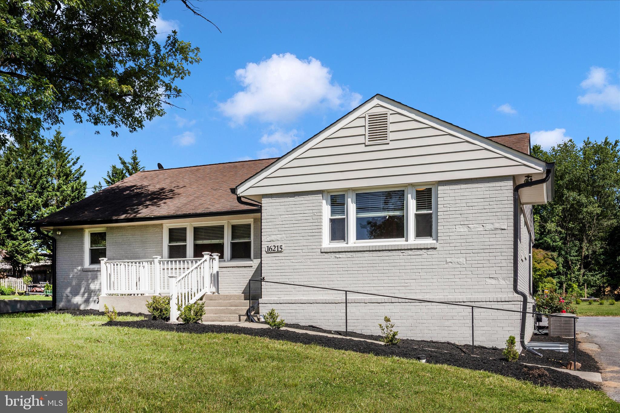 PT ROCKVILLE OUT RES. 3 - Residential