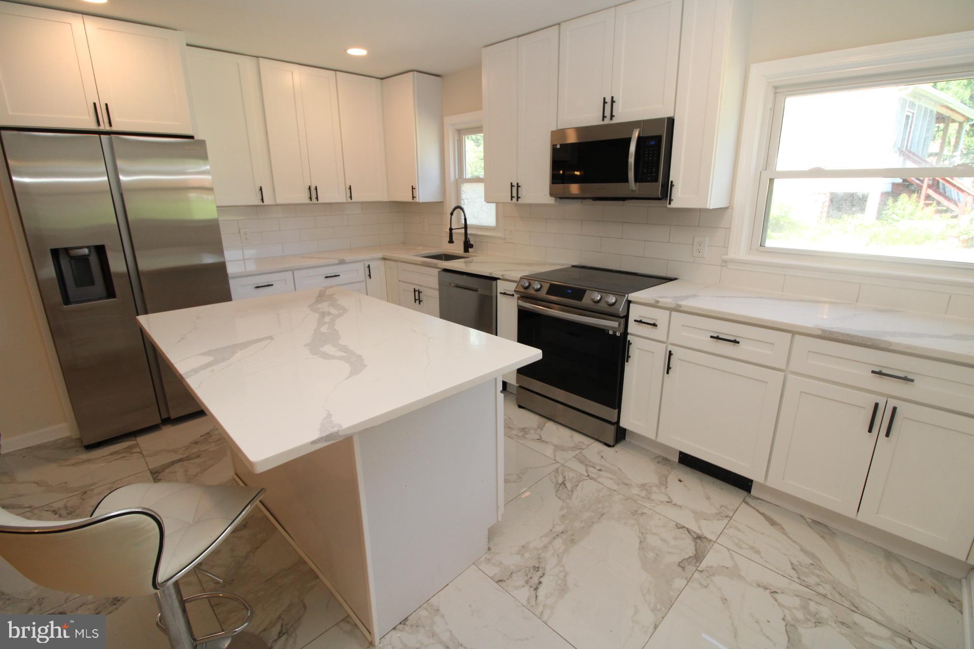 PT ROCKVILLE OUT RES. 3 - Residential