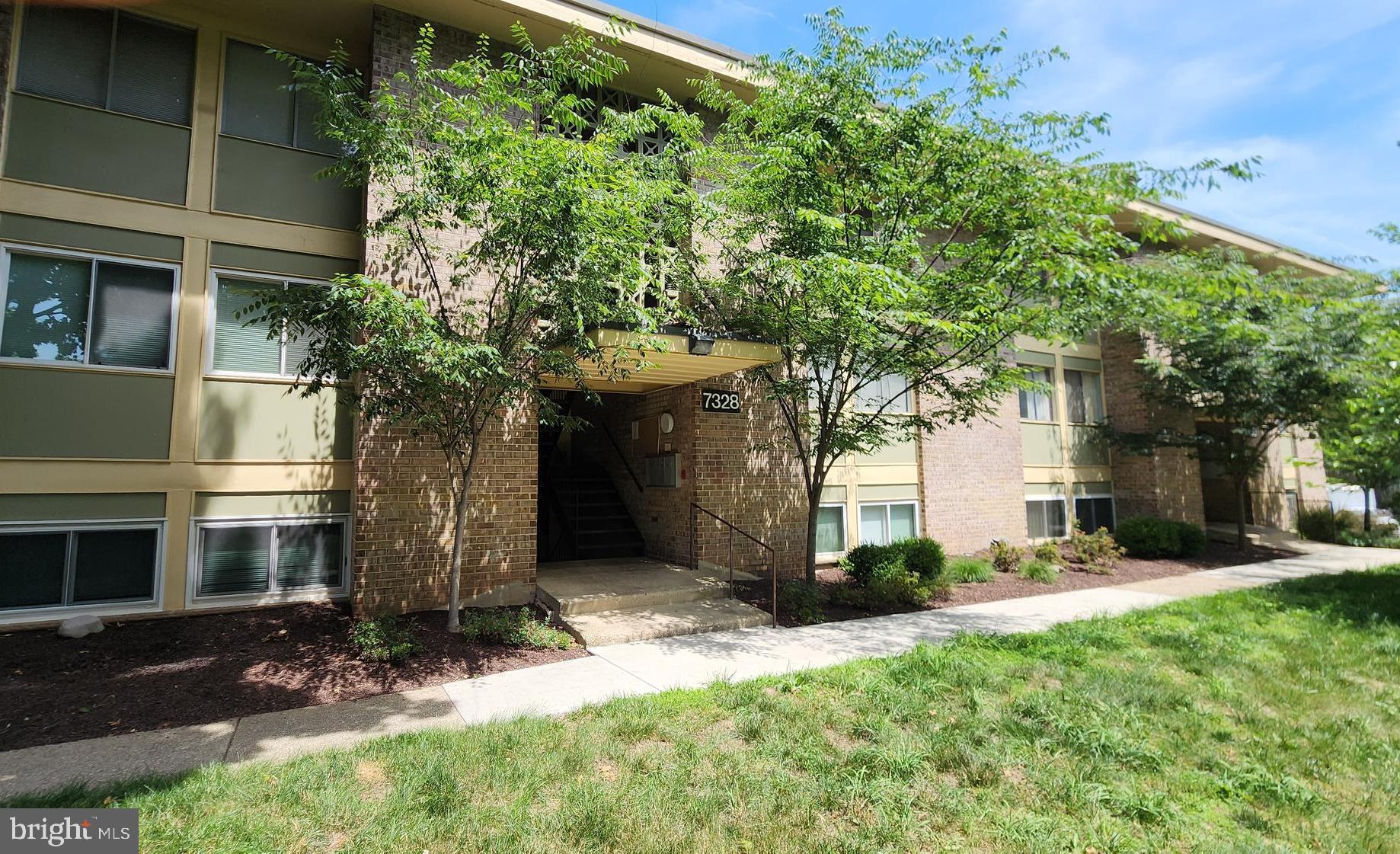 HOLLY HILL CONDOMINIUMS - Residential