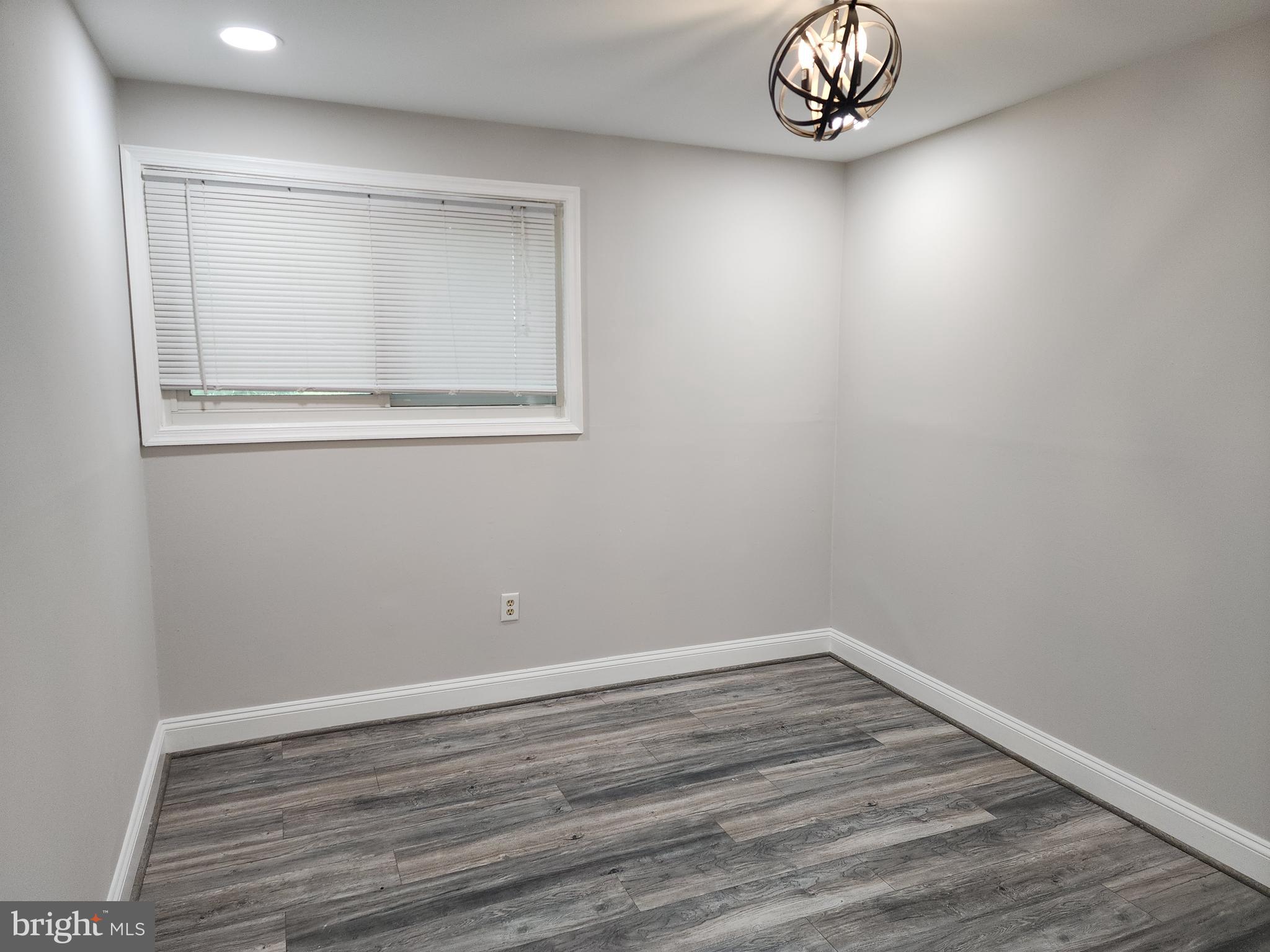 HOLLY HILL CONDOMINIUMS - Residential