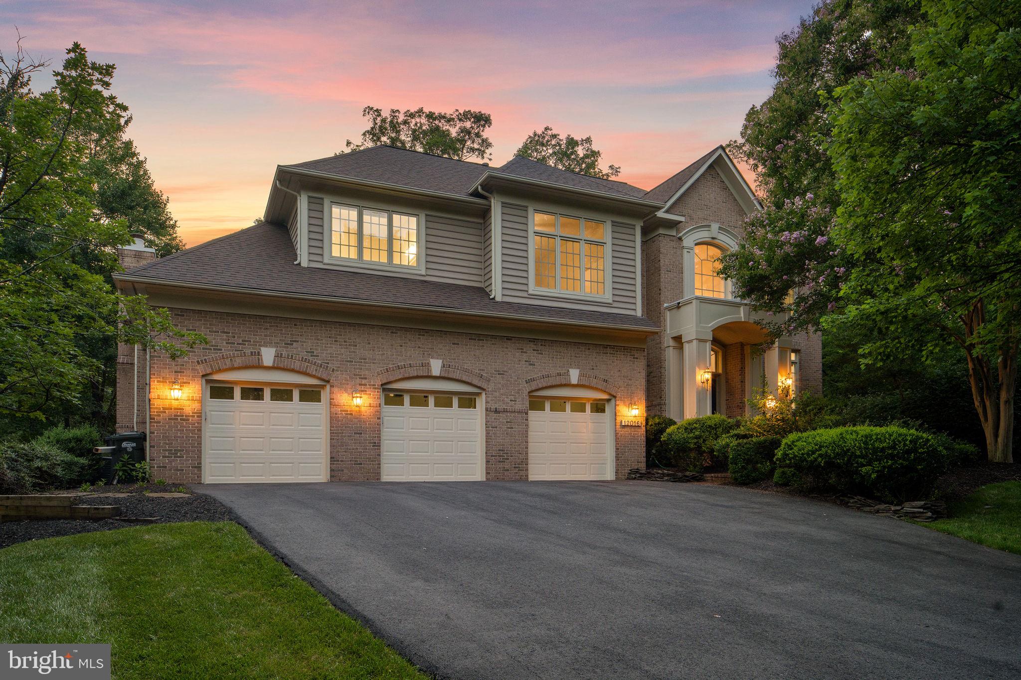 RESTON - Residential