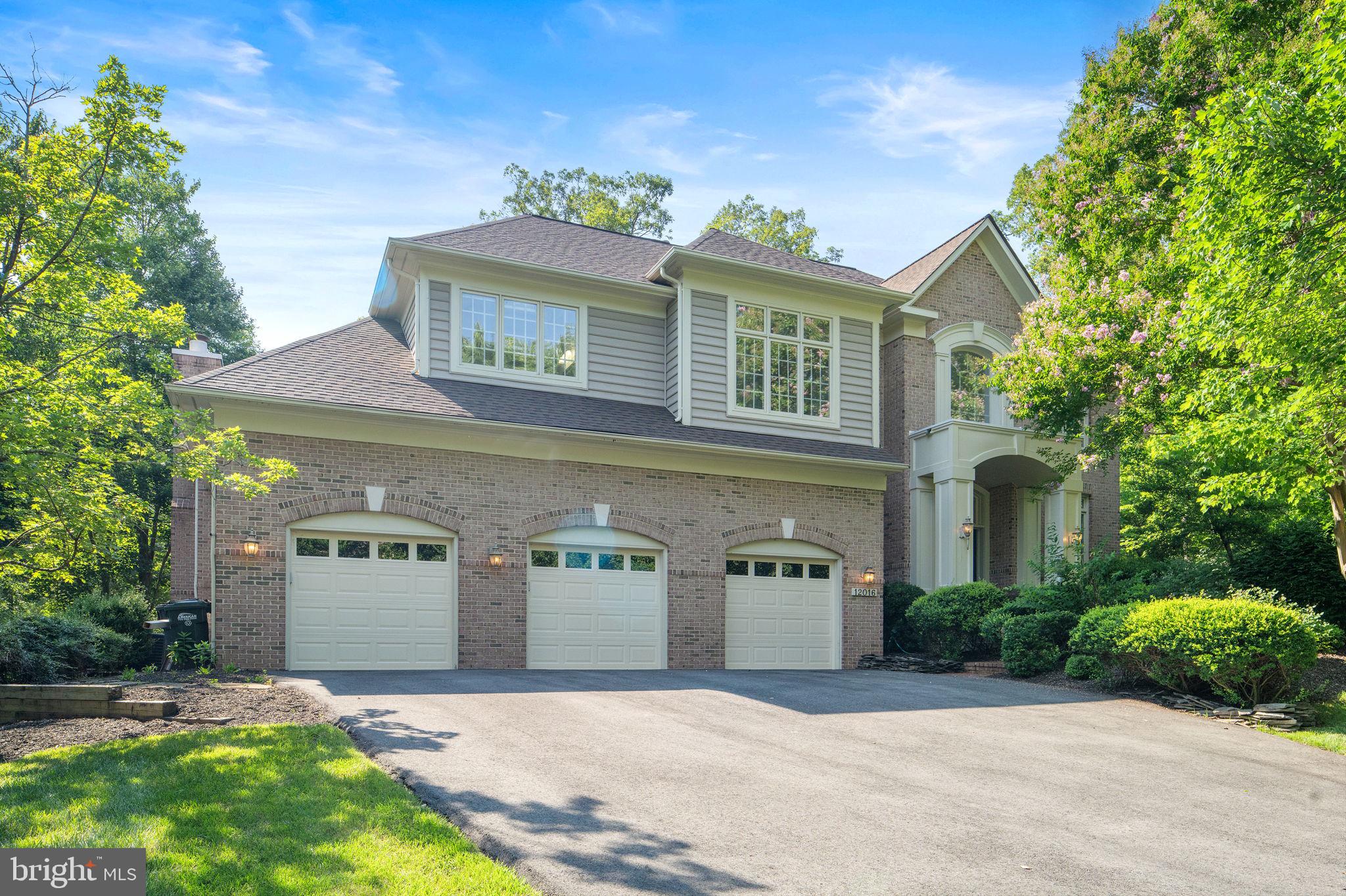 RESTON - Residential