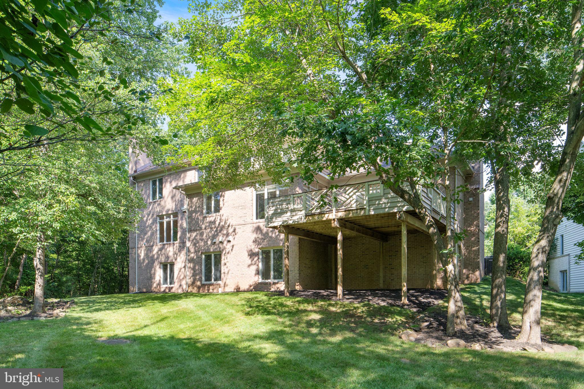 RESTON - Residential