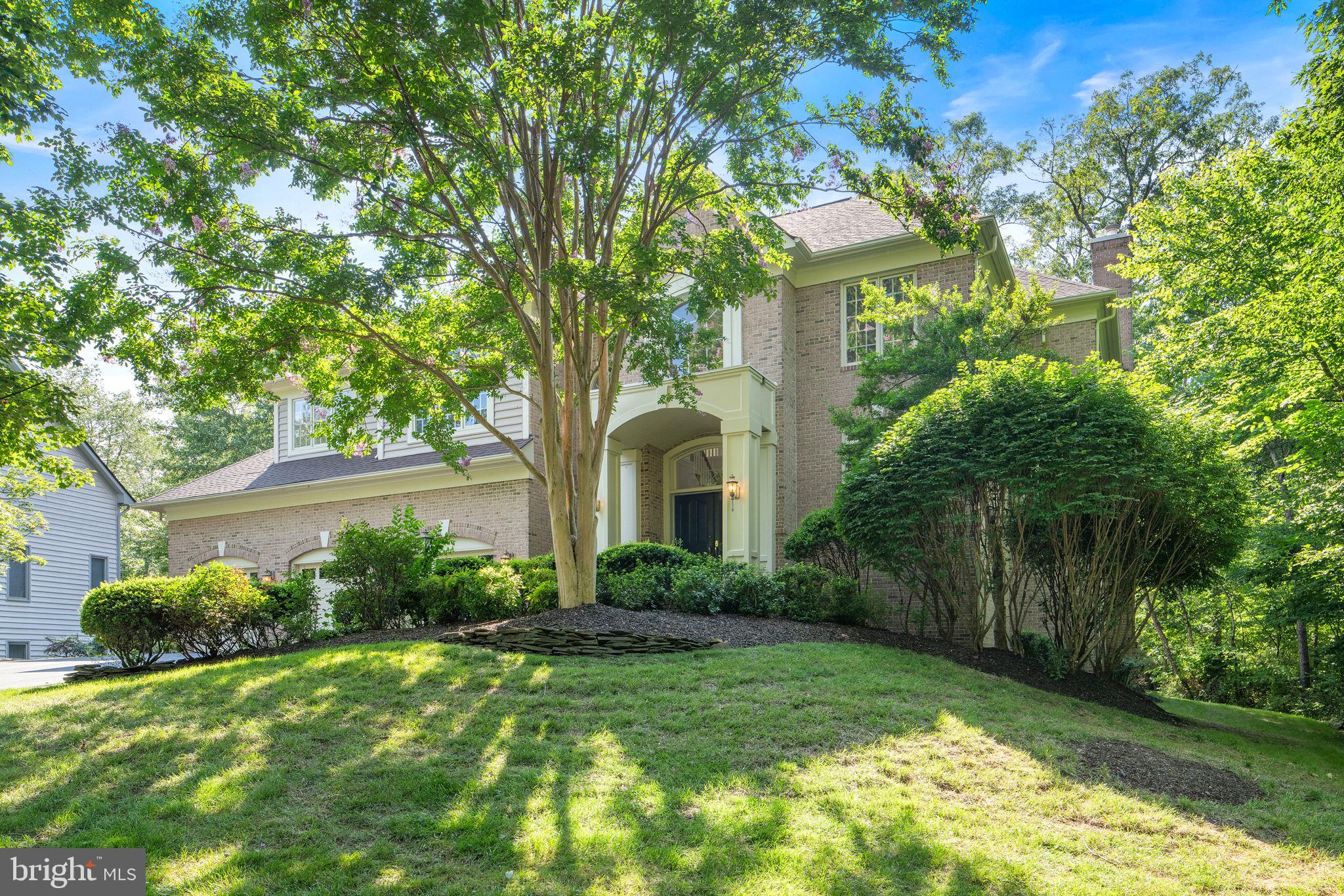 RESTON - Residential