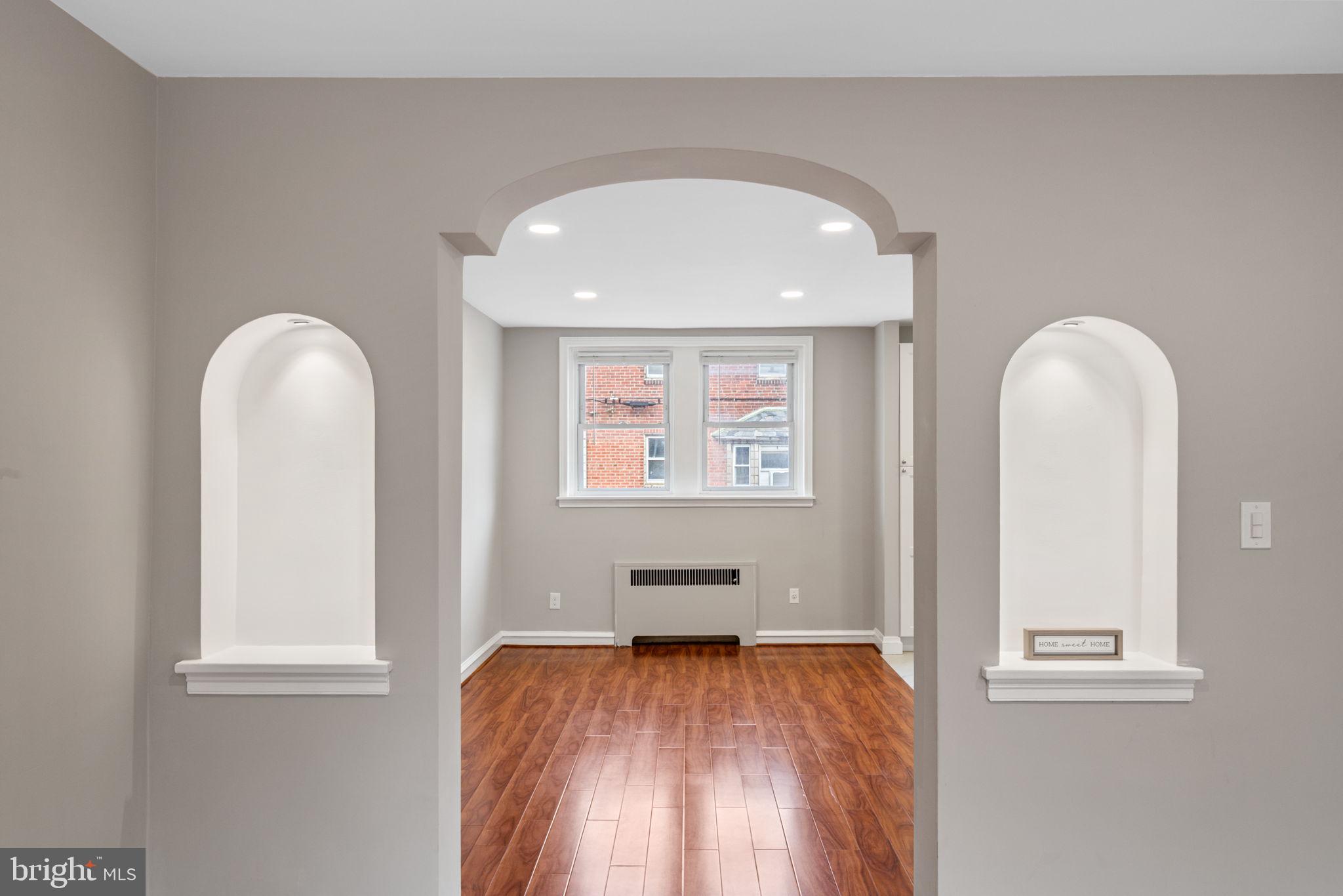 PHILADELPHIA (NORTHEAST) - Residential