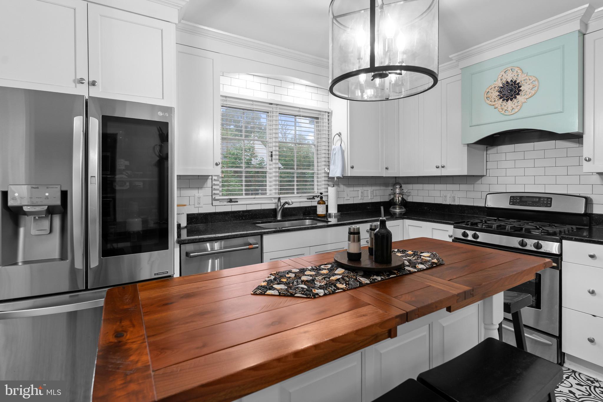 MOUNT WASHINGTON - Residential