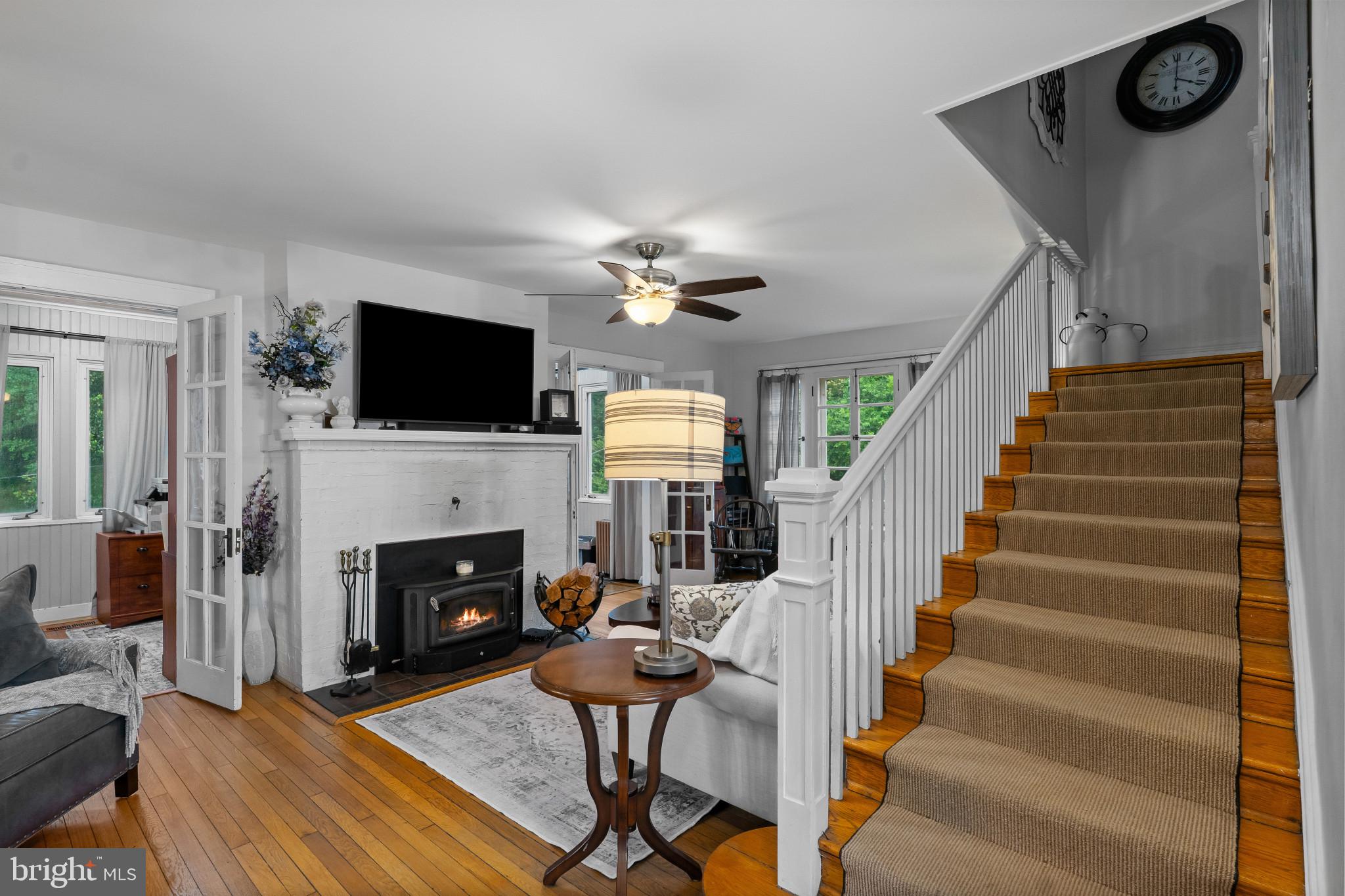 MOUNT WASHINGTON - Residential