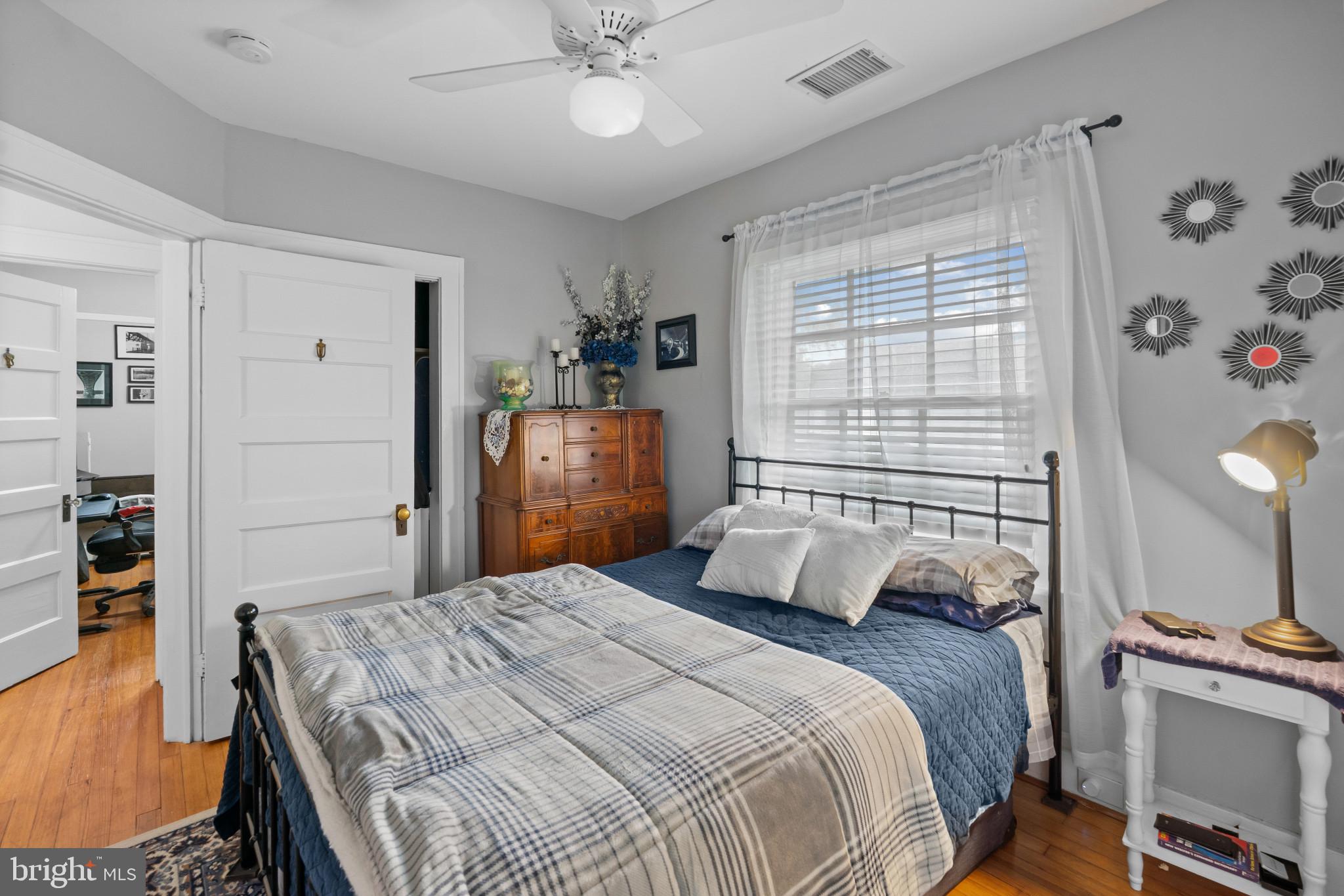 MOUNT WASHINGTON - Residential