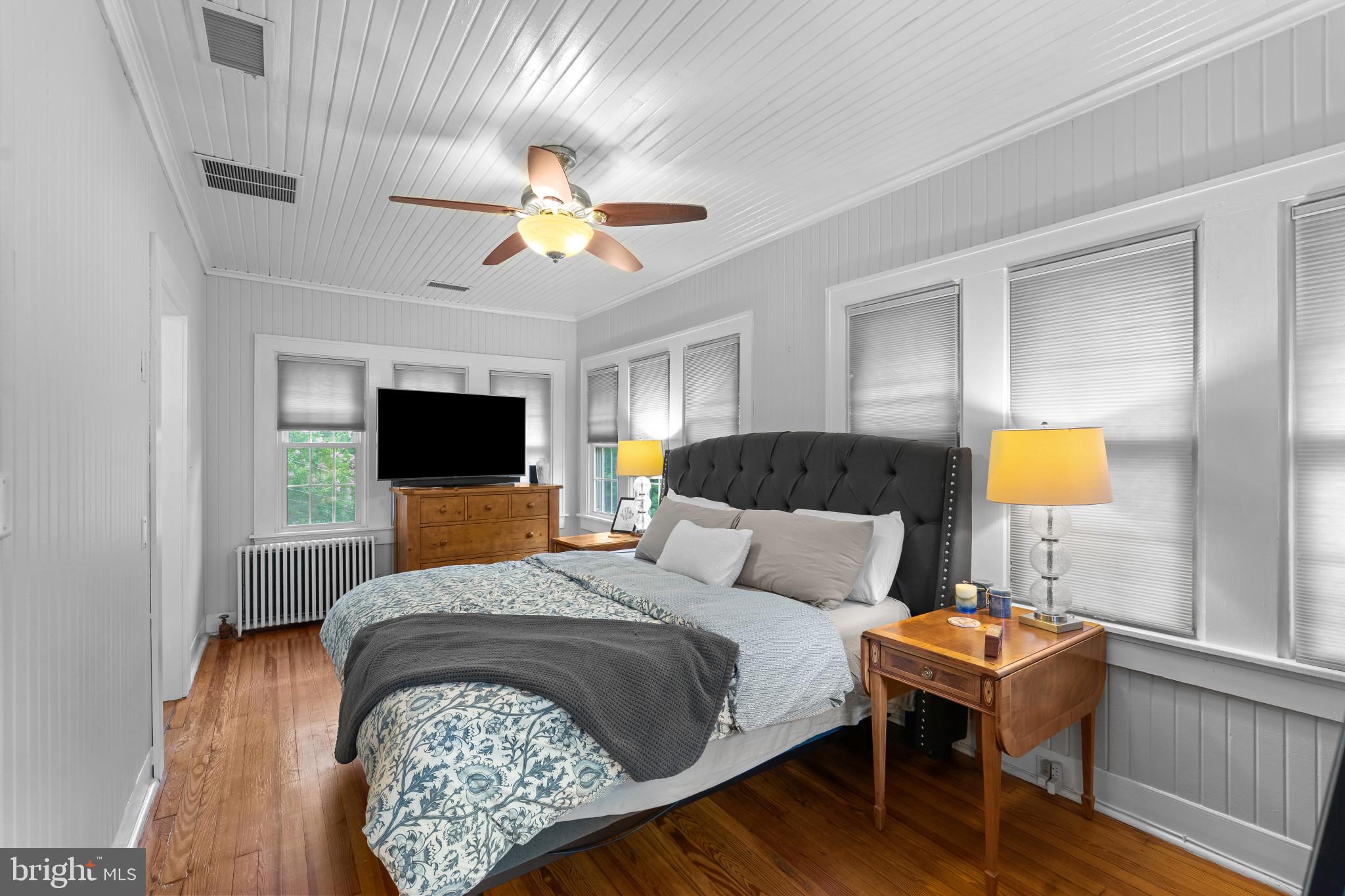 MOUNT WASHINGTON - Residential