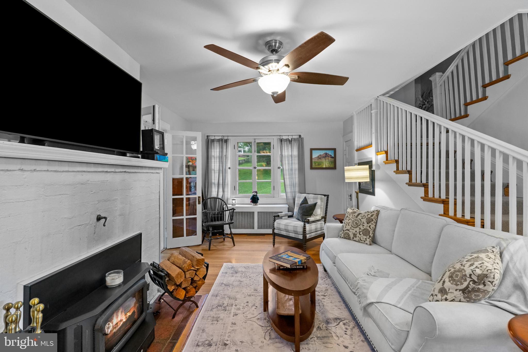 MOUNT WASHINGTON - Residential