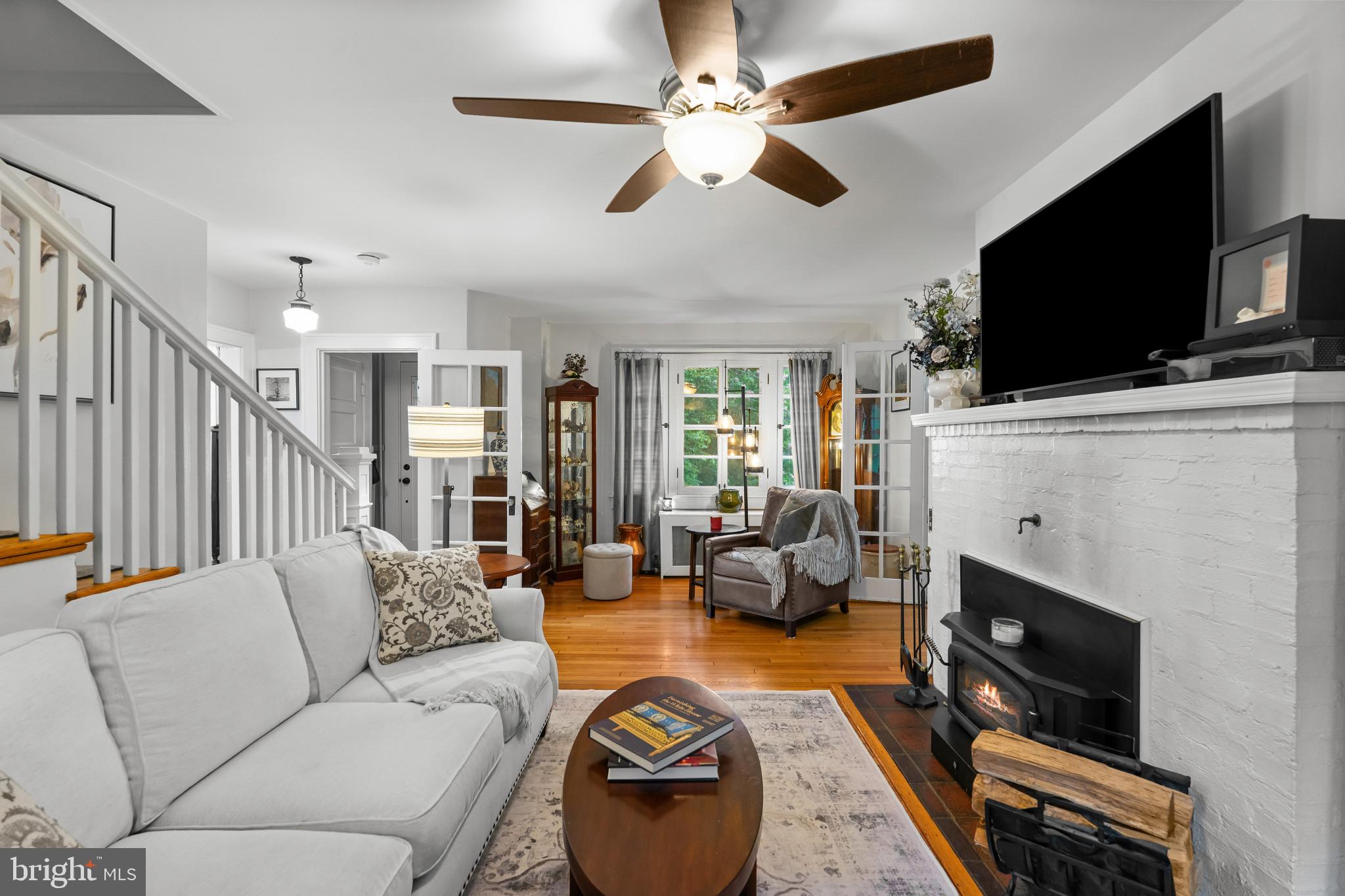 MOUNT WASHINGTON - Residential