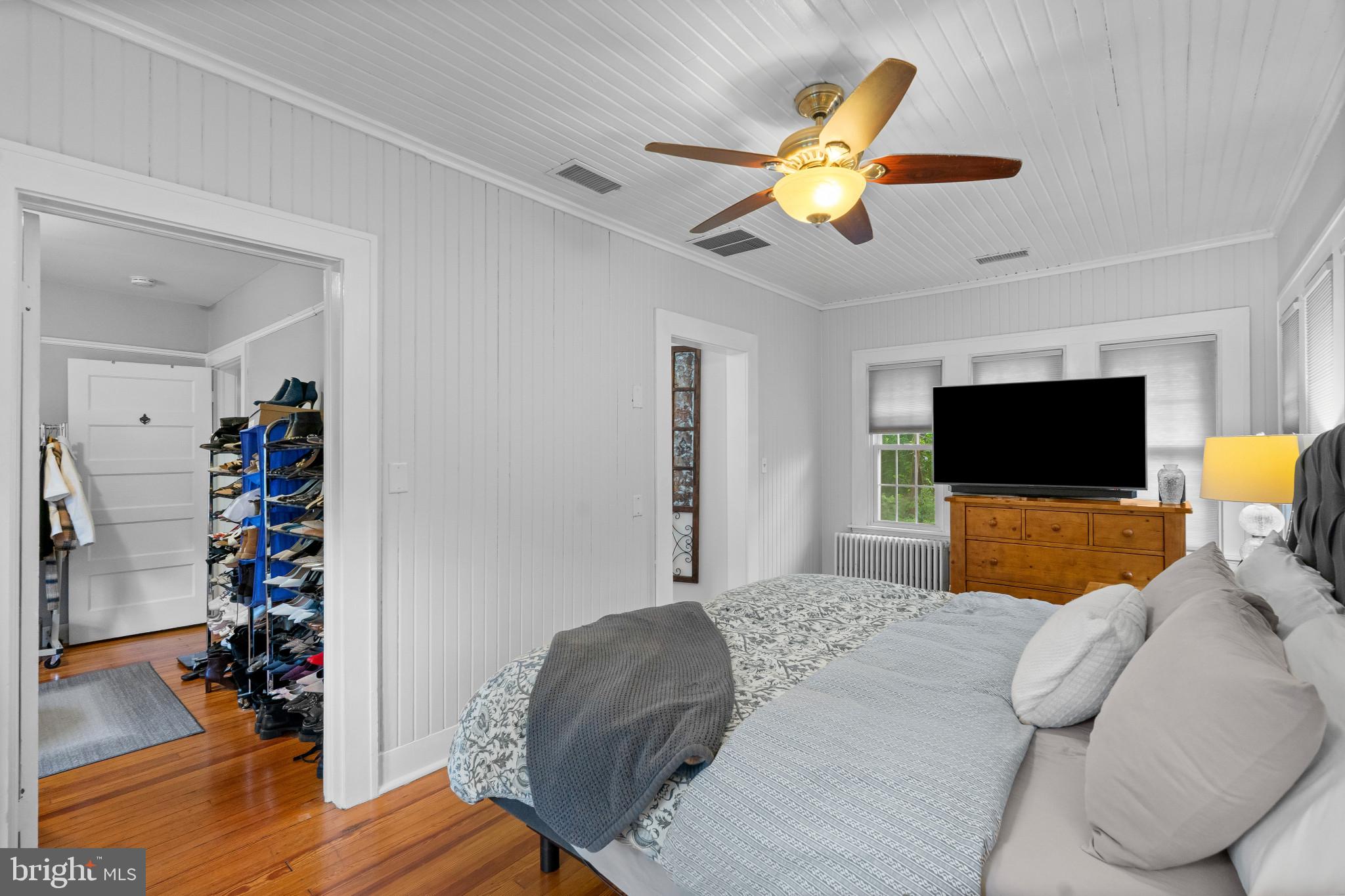 MOUNT WASHINGTON - Residential