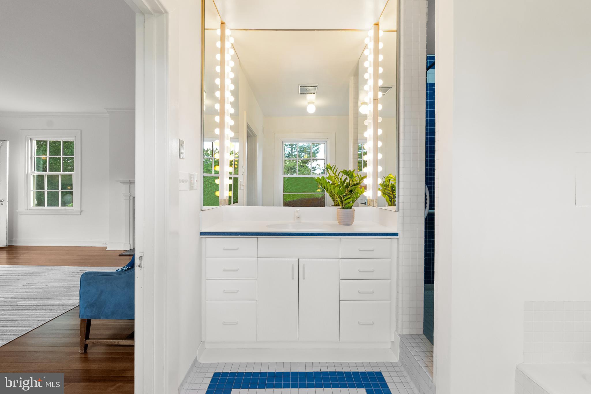 GREENSPRING VALLEY - Residential