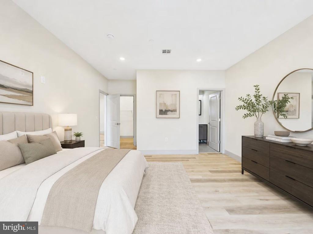 WEST KENSINGTON - Commercial Sale