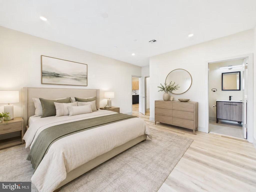 WEST KENSINGTON - Commercial Sale