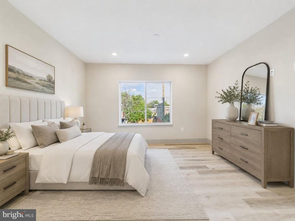 WEST KENSINGTON - Commercial Sale