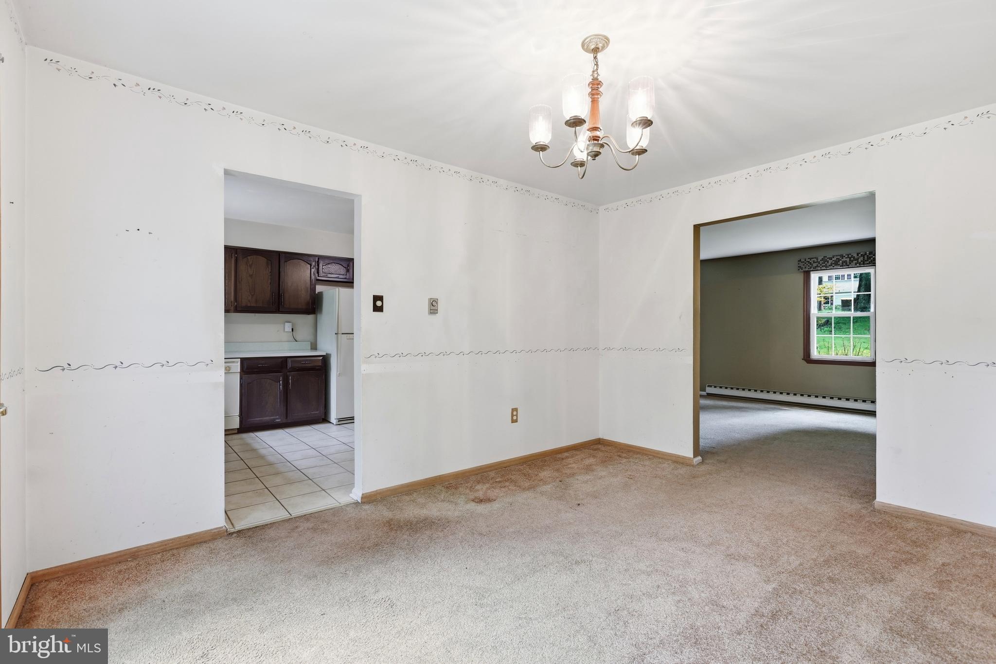 PEBBLE HILL - Residential