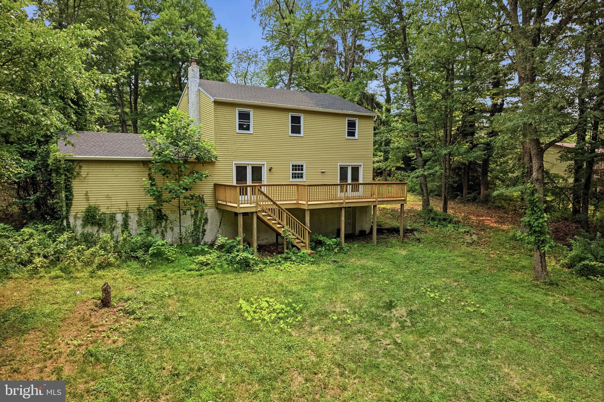 PEBBLE HILL - Residential
