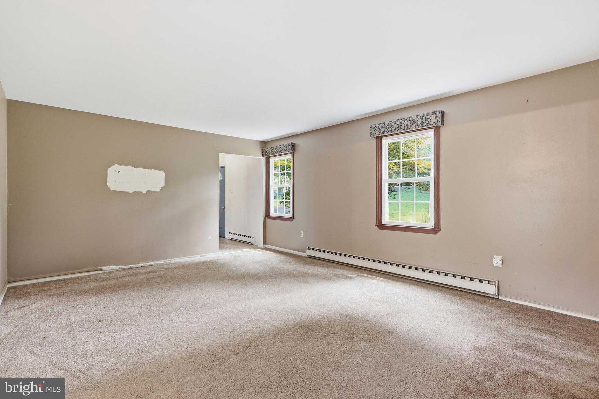 PEBBLE HILL - Residential