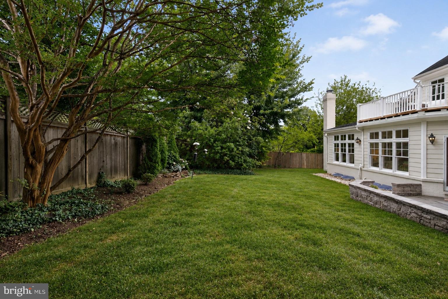 BRADLEY HILLS - Residential