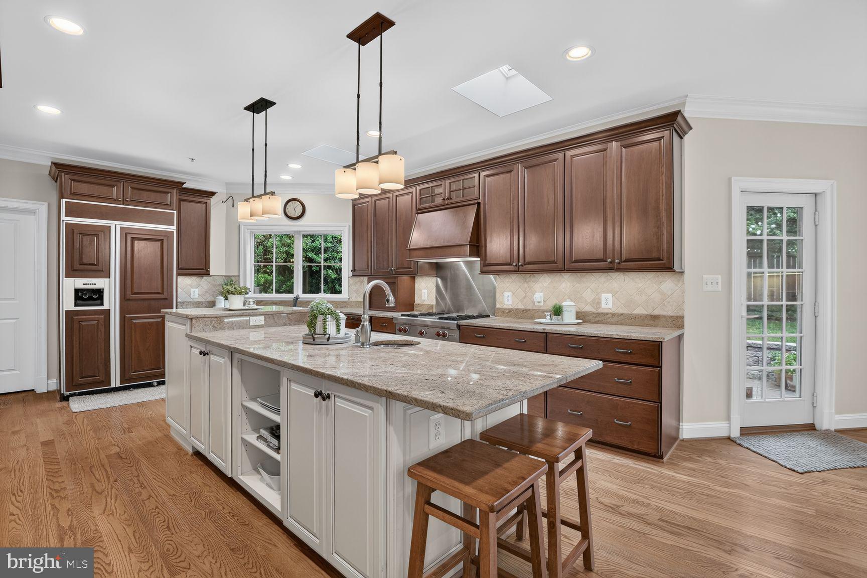 BRADLEY HILLS - Residential