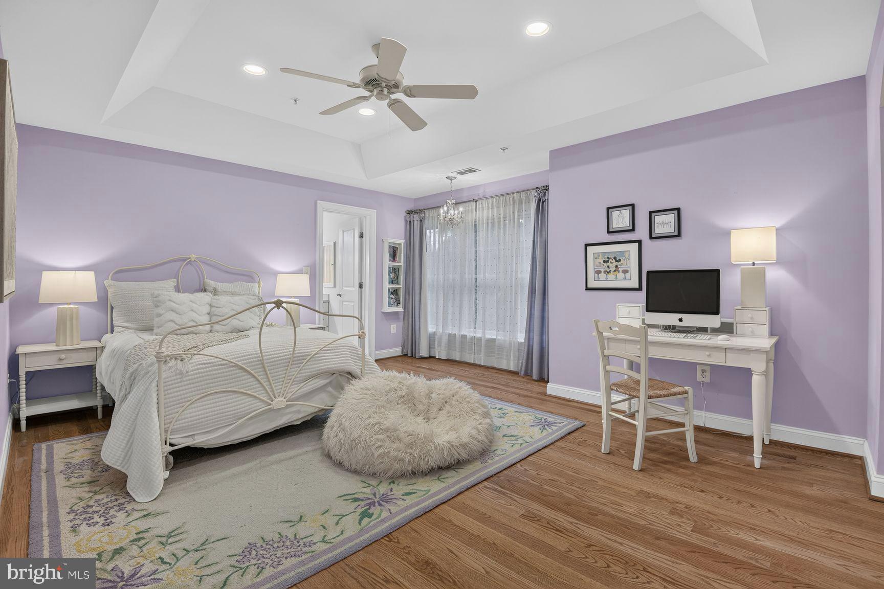 BRADLEY HILLS - Residential