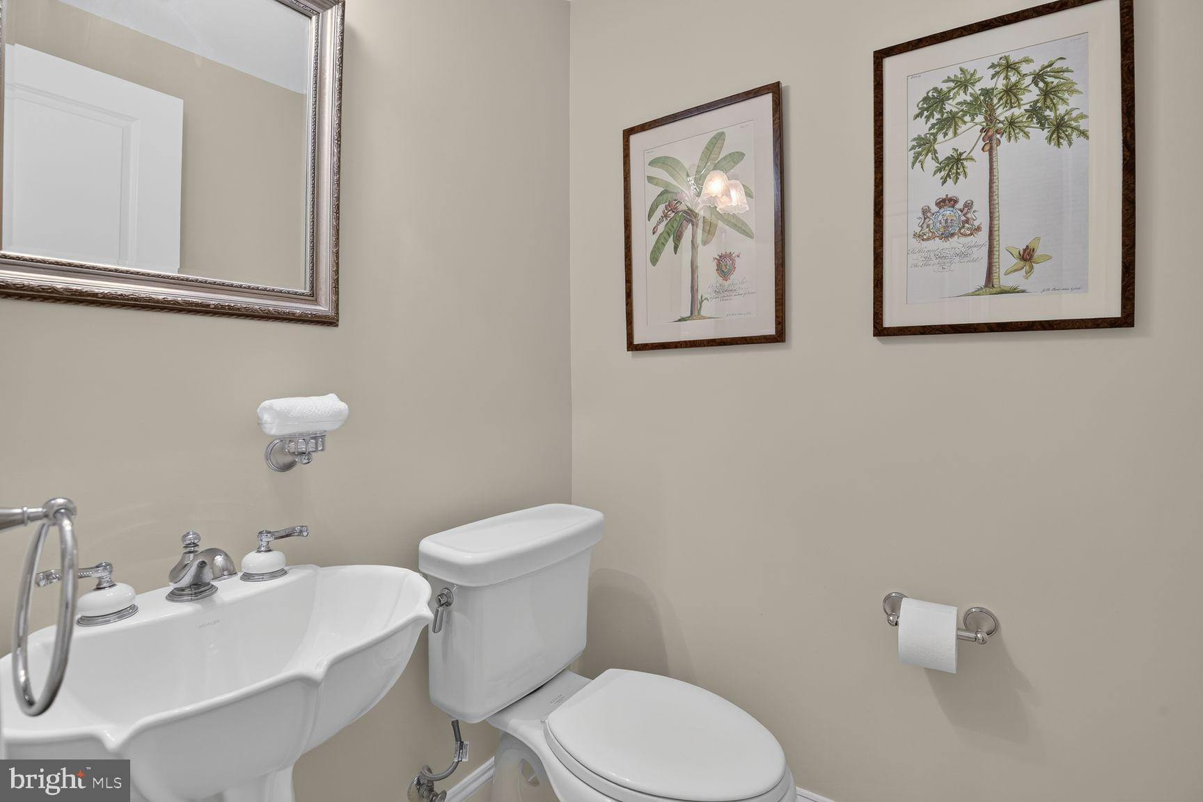 BRADLEY HILLS - Residential