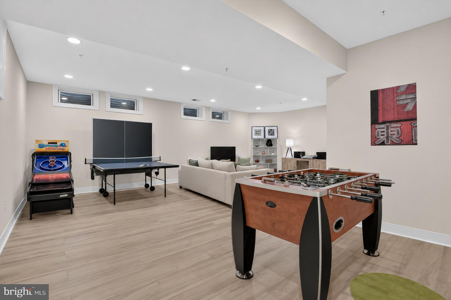 BRADLEY HILLS - Residential